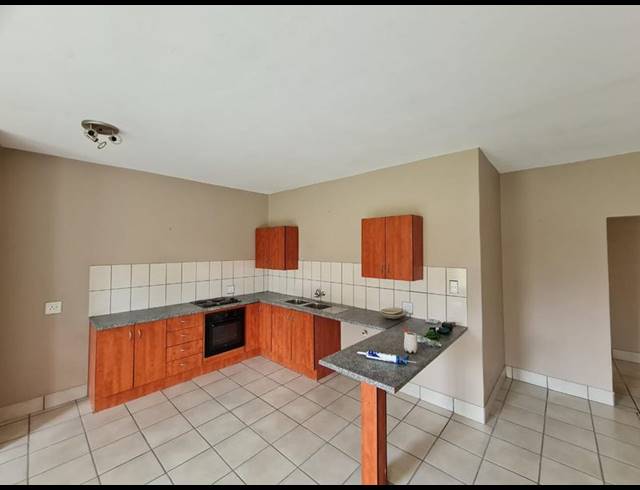2 BEDROOM APARTMENT FOR SALE IN BRAKPAN NORTH